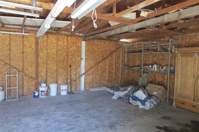 Building Photo - 7086 Harquahala Dr