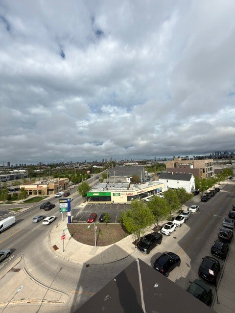 Building Photo - 2378 N Elston Ct