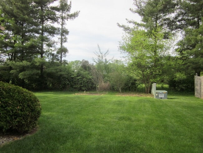 Building Photo - 10830 Mistflower Ln