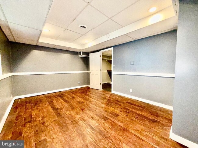 Building Photo - 7635 Stoney Creek Dr