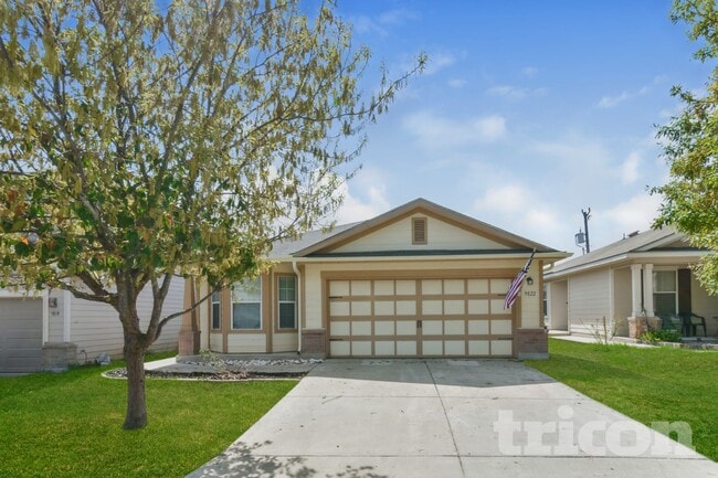 Building Photo - 9822 Vandenberg Way