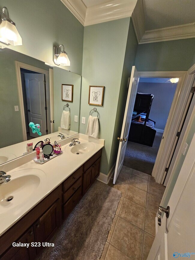 Building Photo - 3204 Ashlar Trail SE