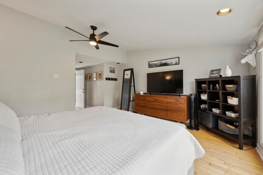 Building Photo - 813 N 15th St