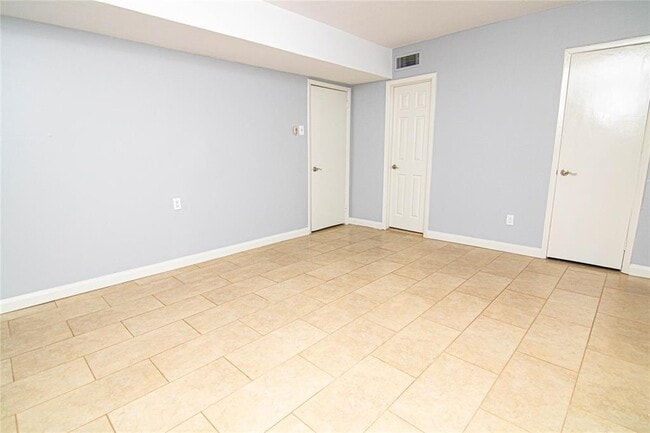 Building Photo - 3402 Timmons Ln