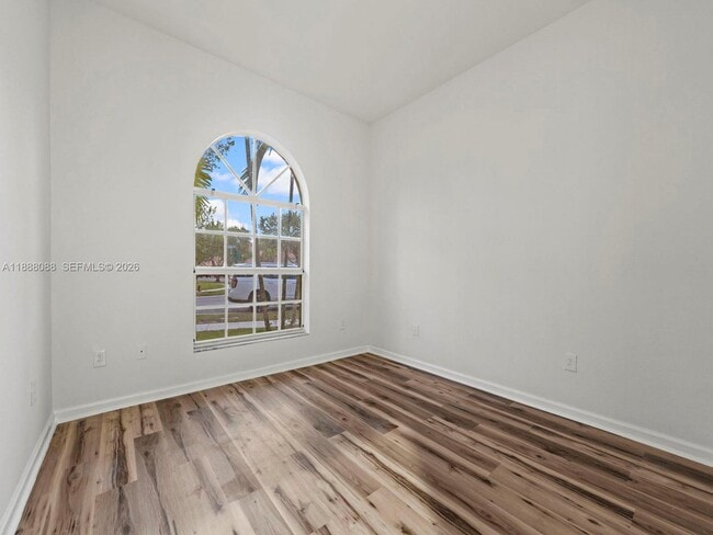 Building Photo - 2247 Portofino Ave