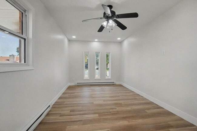 Building Photo - 83 Brookhaven Dr