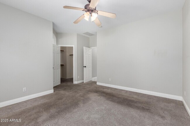 Building Photo - 3704 E Wyatt Way