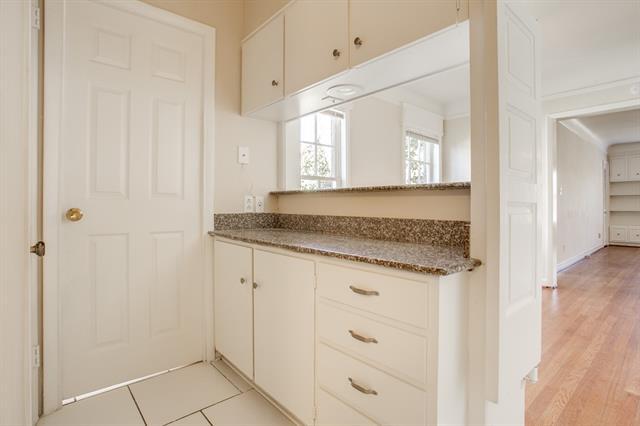 Building Photo - 4301 Emerson Ave