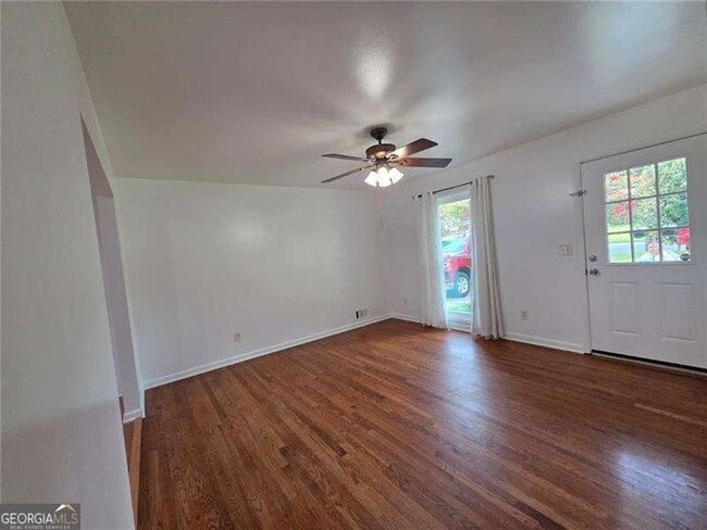 Building Photo - 762 Lancelot Dr