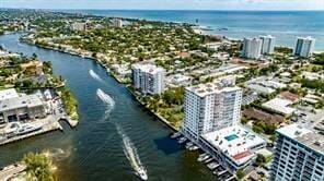 Building Photo - 1505 N Riverside Dr