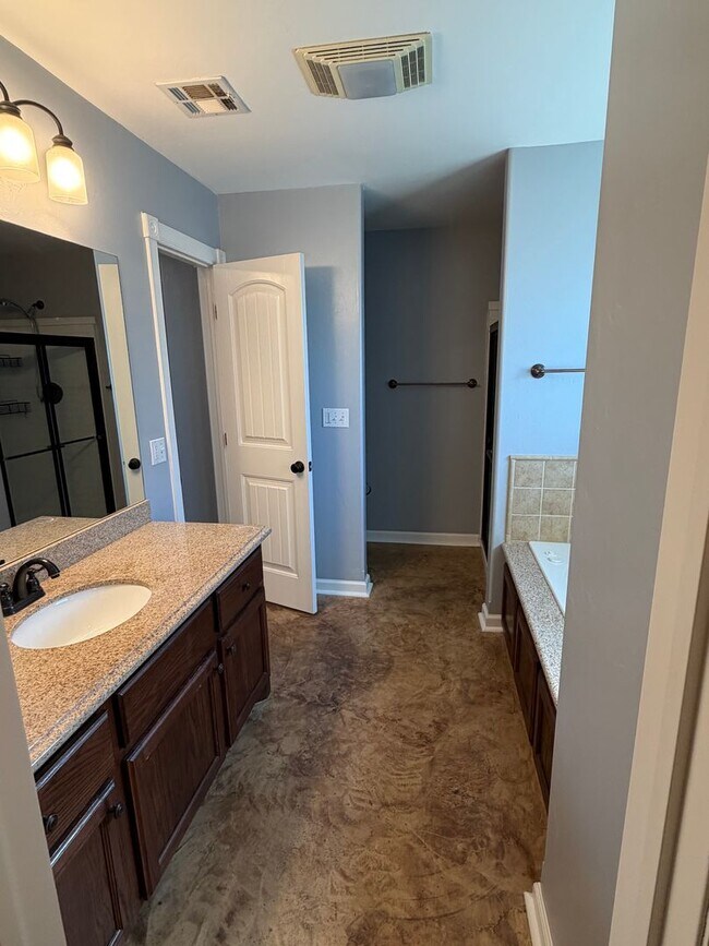 Building Photo - 1104 Morning Side Ct