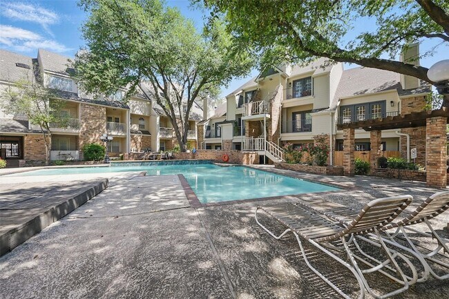 Building Photo - 5325 Bent Tree Forest Dr