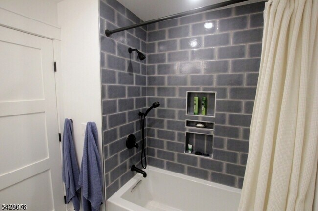 Building Photo - 508 Terrace Dr