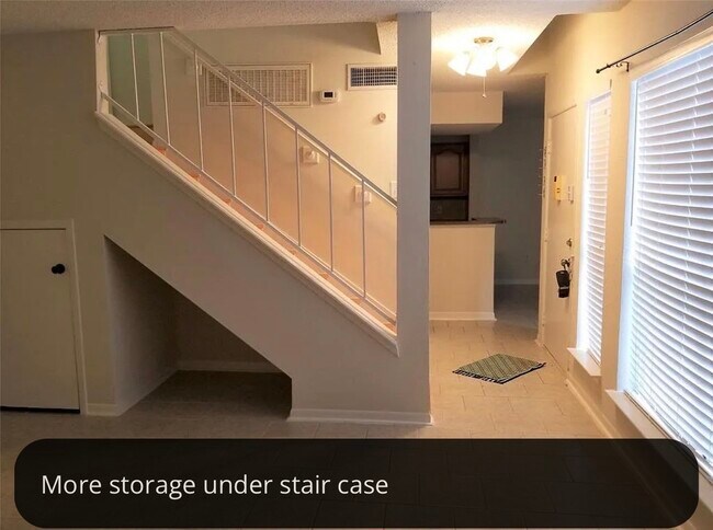 Building Photo - 260 El Dorado Blvd