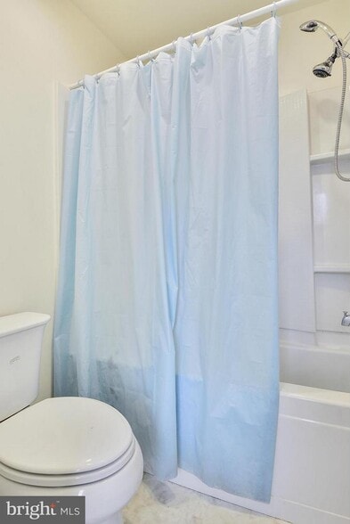 Building Photo - 4420 Chase Park Ct