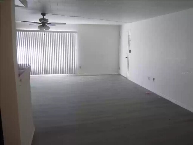 Building Photo - 224 Waverly Way