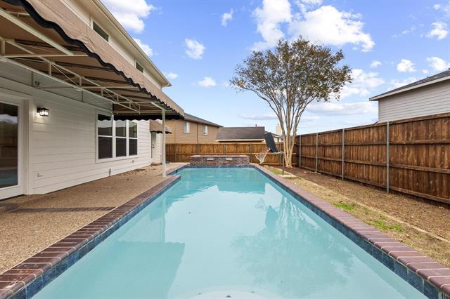 Building Photo - 1713 Pebblebrook Ln