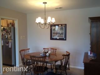 Building Photo - 2 br, 2 bath Condo - 2800 Lee Oaks Pl 302 ...