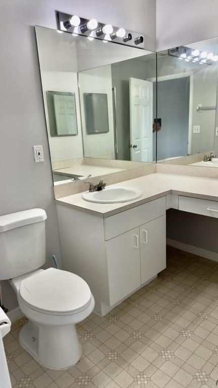 Building Photo - 713 Rue Labeau Cir