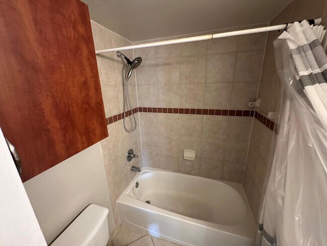 Building Photo - 6370 Emerald Dunes Dr