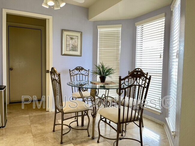 Building Photo - 3375 Sharon Ln