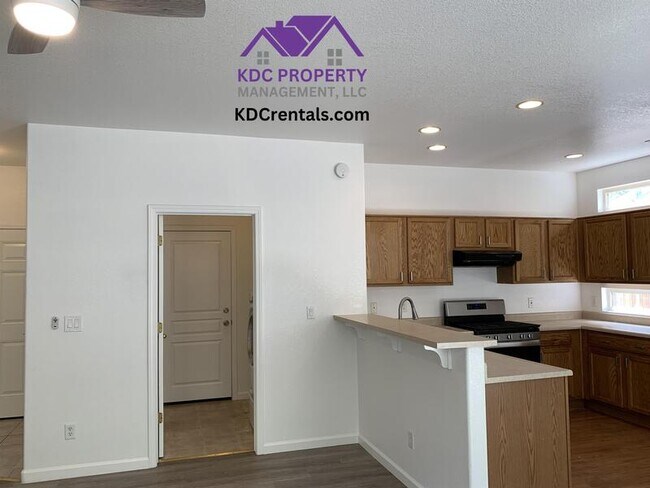 Building Photo - 1024 Westcreek Ln