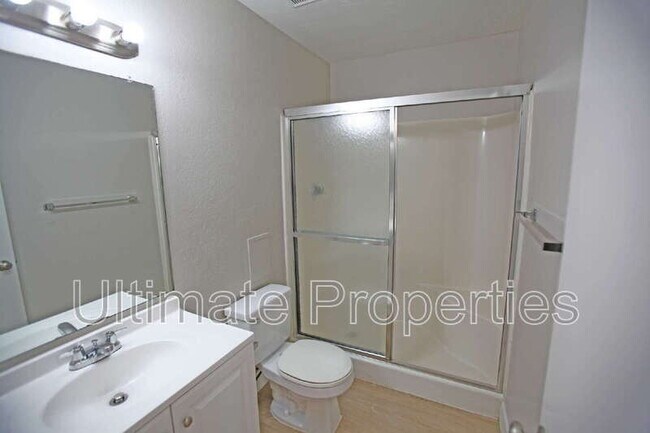 Building Photo - 10825 N 45th Ln