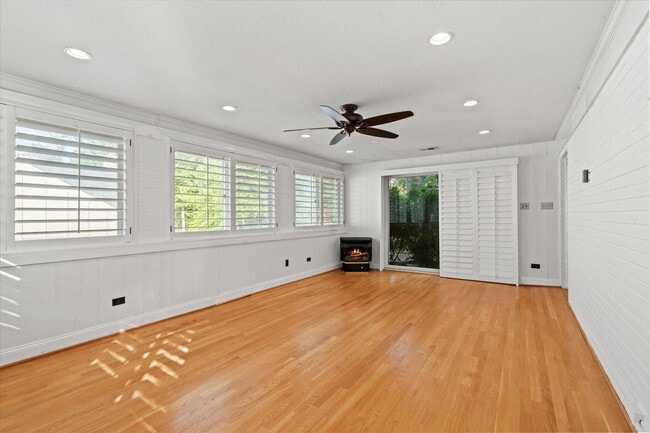 Building Photo - 500 Monticello Blvd