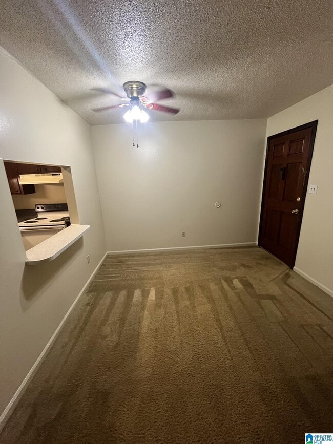 Building Photo - 2613 11th Ave S