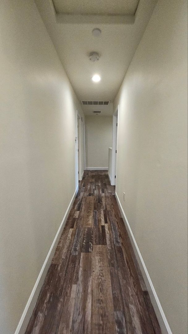 Building Photo - 23(1456,1458)