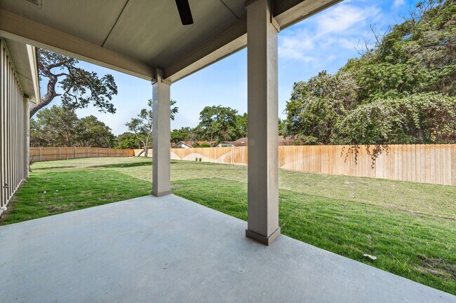 Building Photo - 1356 Morgan's Point Rd
