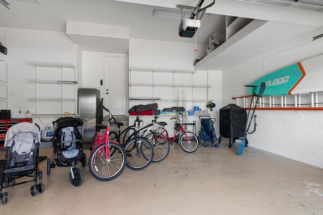 Building Photo - 1241 Ember Ct