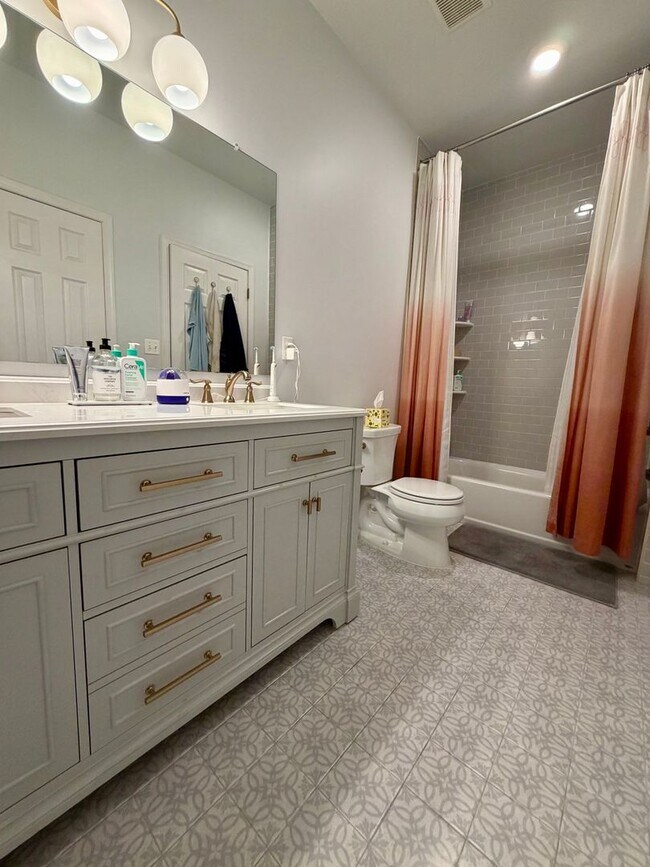 Building Photo - Stunning 3-Bed/3-Bath Home in Providence Reserve. Available September 1st!