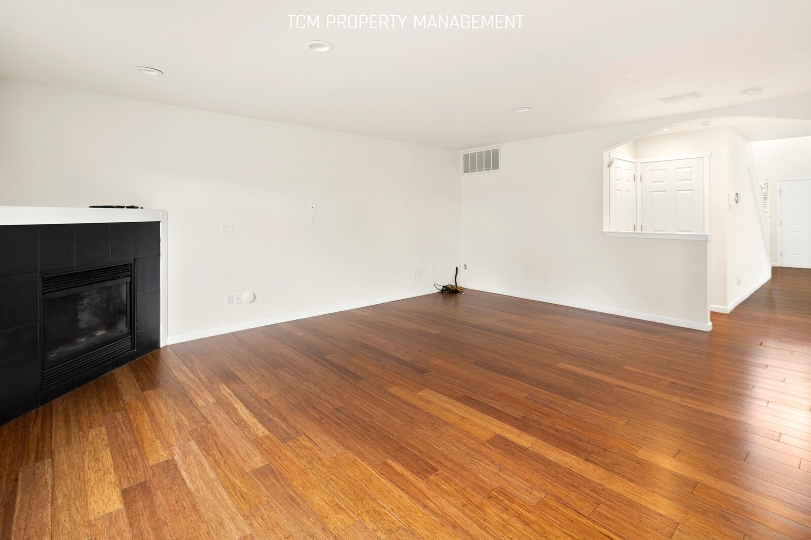 Building Photo - 6412 77th Dr NE