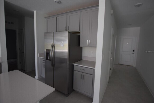 Building Photo - 2839 Armstrong Ave