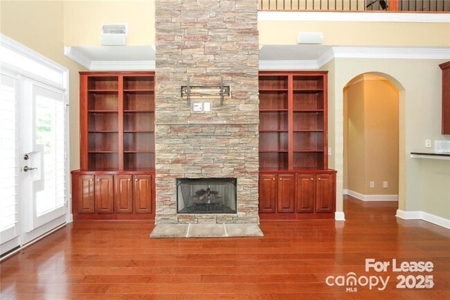 Building Photo - 405 Halyard Ln