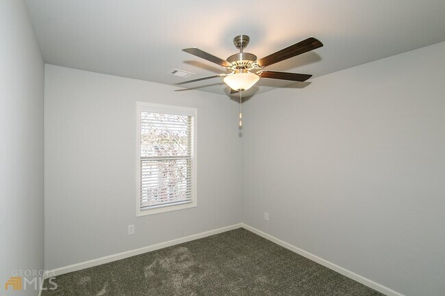 Building Photo - 5231 Pinnacle Walk Dr