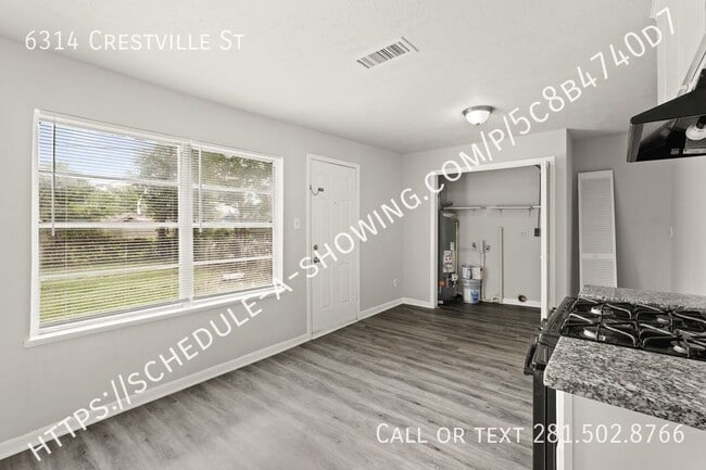 Building Photo - 6314 Crestville St