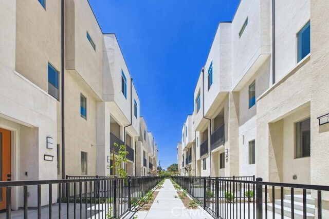 Building Photo - 16285 San Fernando Mission Blvd