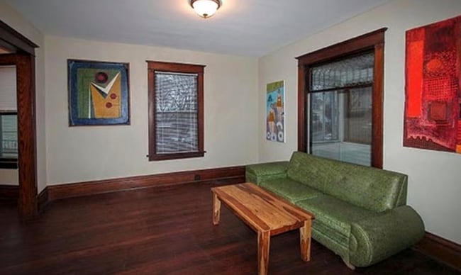 Building Photo - 705 W 3rd St