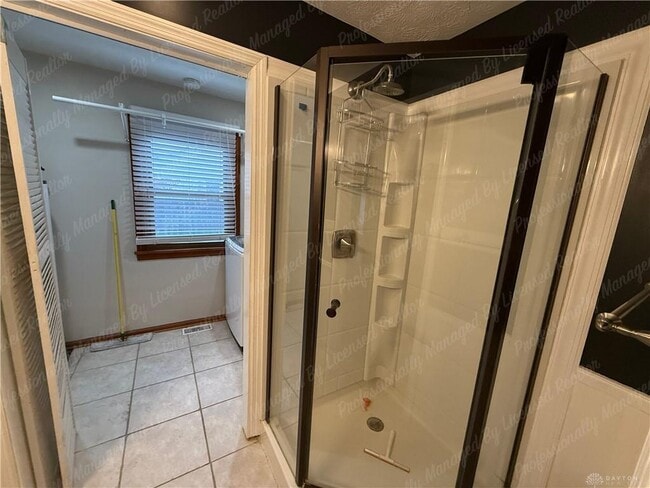 Building Photo - 217 Wolf Ave