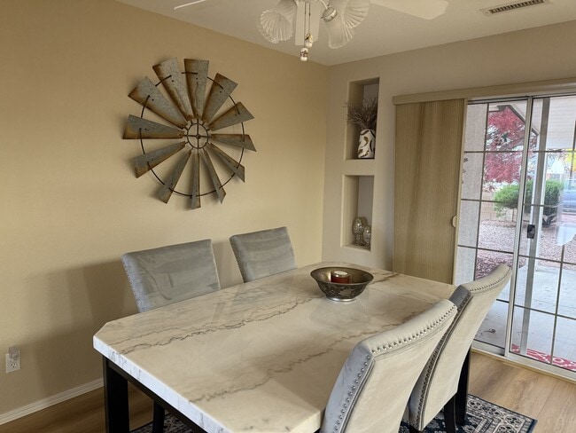 Building Photo - 7559 E Cocopah Dr