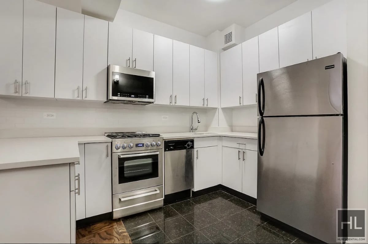 Building Photo - WEST 22 STREET