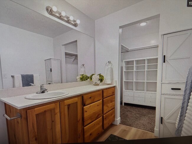 Building Photo - Santaquin Rental House #2