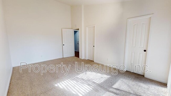 Building Photo - 1487 Bradford Way