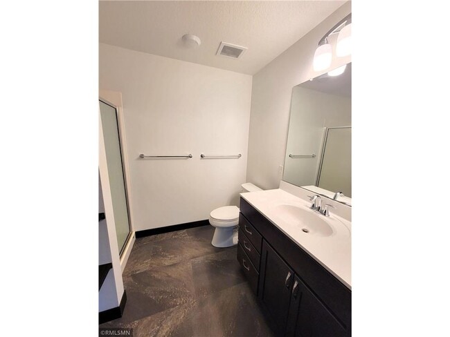 Building Photo - 1889 Cypress Ct