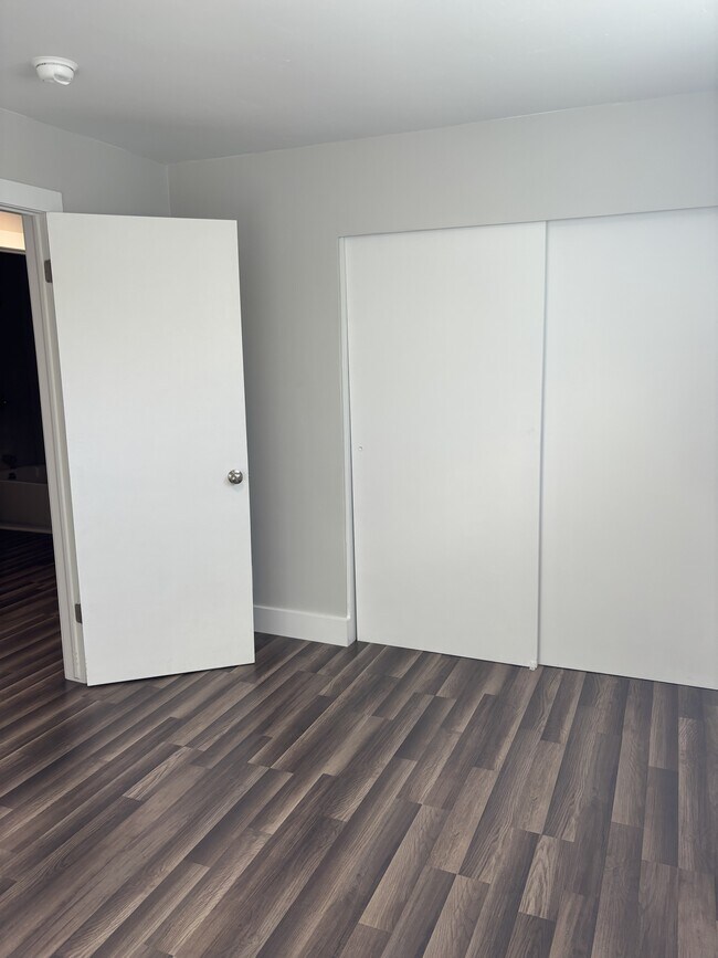 Building Photo - 520 N Wabash Ave