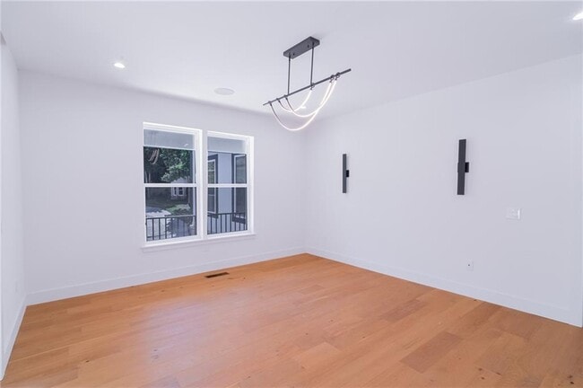 Building Photo - 4051 Annecy Dr SW