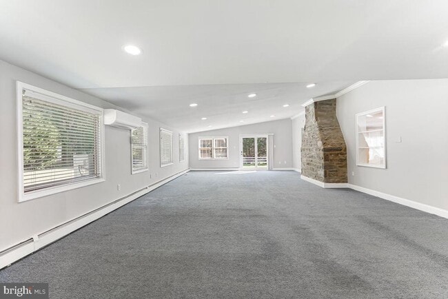 Building Photo - 4236 Florida Ave