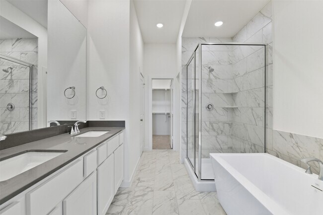 Building Photo - 16518 Amber Patina Ln